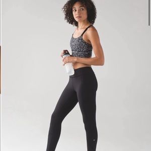 🐲💙 Lululemon Black White Both Way Sports Bra